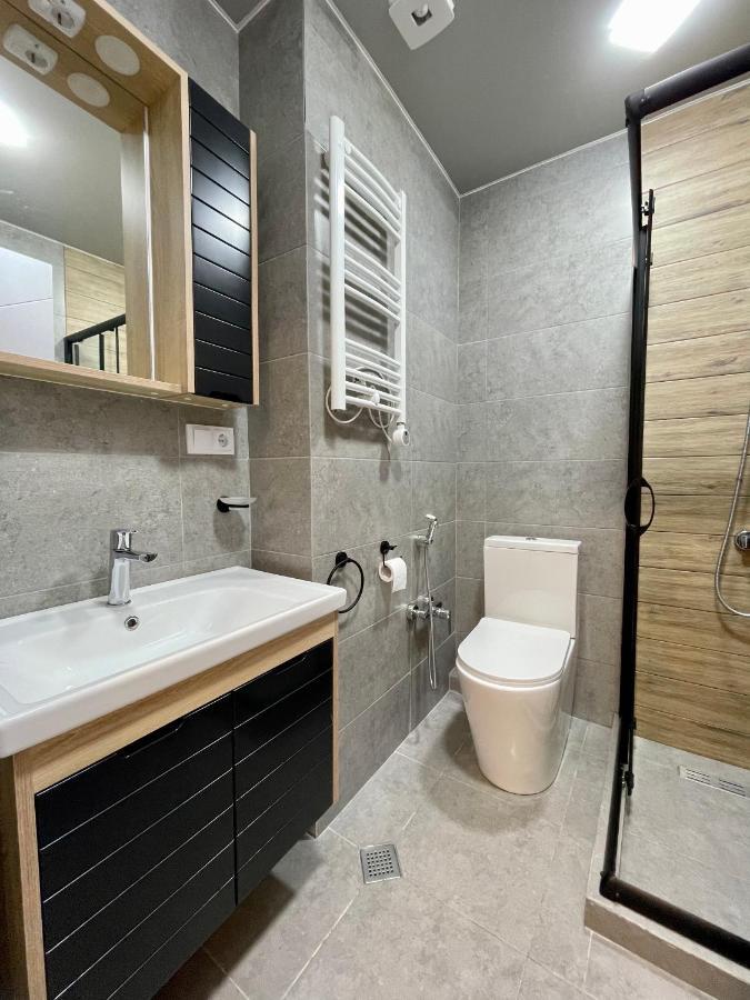 First Line New Boulevard Батуми Экстерьер фото